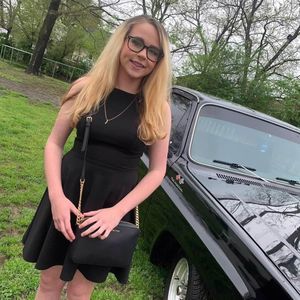 Meet your Posher, Adelynn